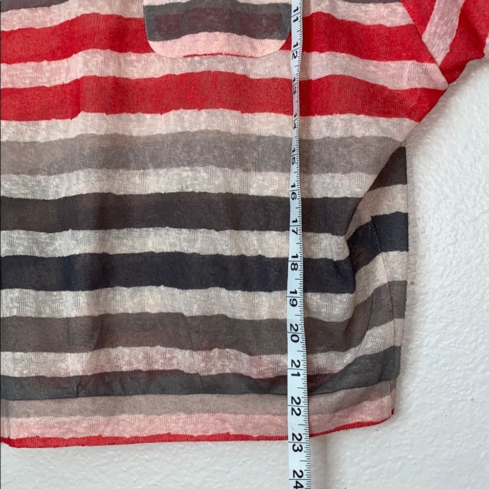 Moon collection size small tan shear long sleeve - Picture 5 of 6